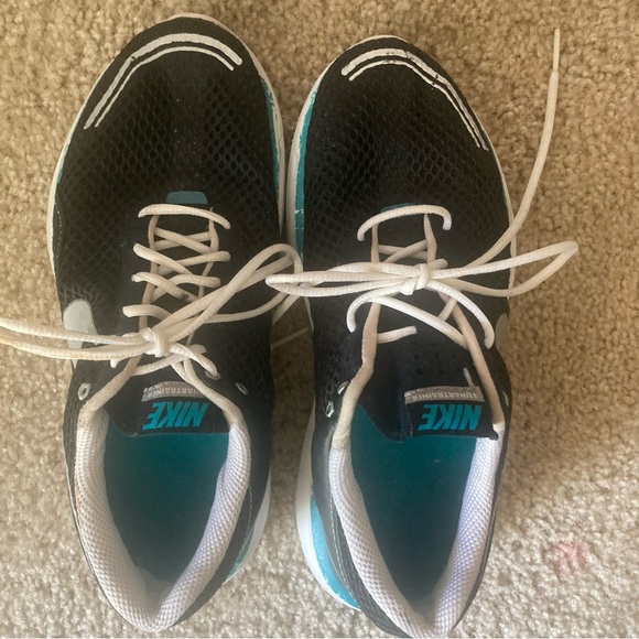 Nike Black and Turquoise Athletic Sneakers - Picture 1 of 5